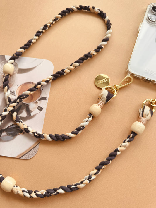 Le cap crossbody phone strap leopard 1